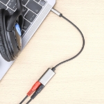 Imagen de Adaptador Auxiliar en “Y” de un Plug a 2 salidas 3.5 mm