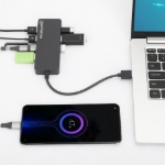 Imagen de Hub USB con 7 puertos USB-A 3.2