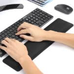 Imagen de *Descansa munecas para teclado 44.5 x 10 cm, antiderrapante, memory foam